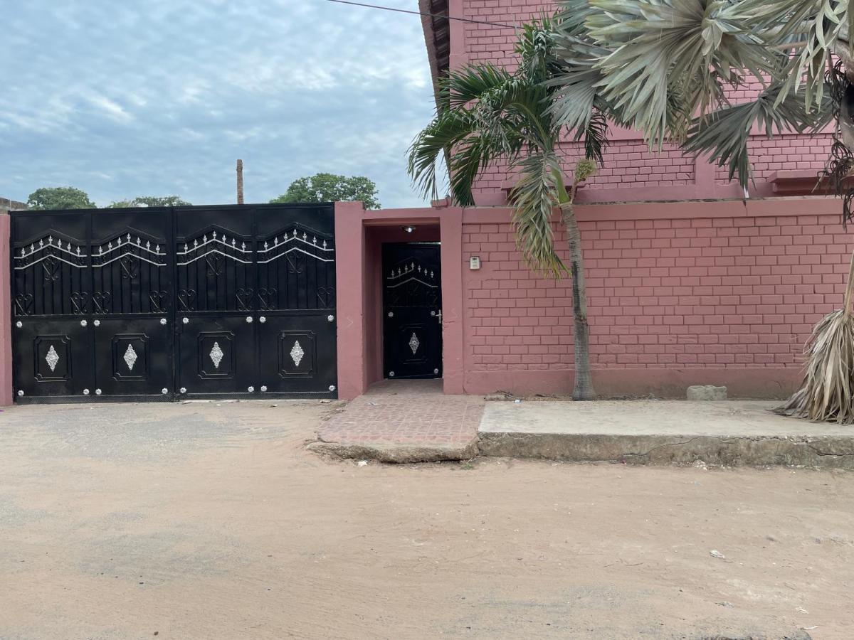 Chez Tâta Éléonore Maison d hôtes Ziguinchor Extérieur photo